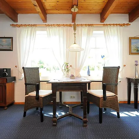 Ferienhaus Heinken בית נופש *