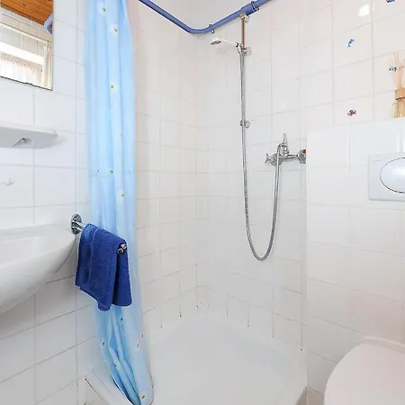 Ferienhaus Heinken * אסנס